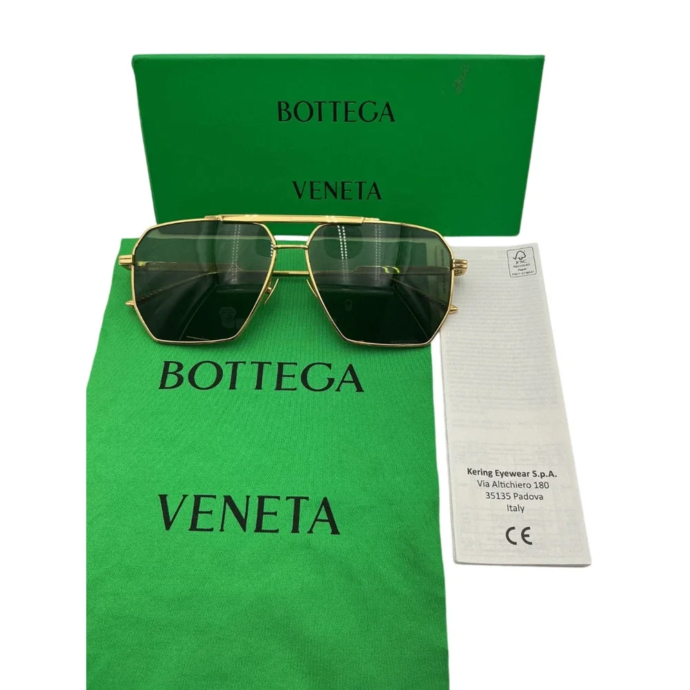 Bottega Veneta Sleek Gold Aviator Sunglasses